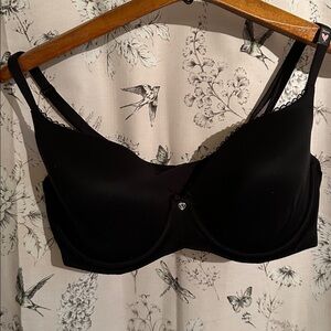 Victoria’s Secret nwt Black Underwire Bra 36DD